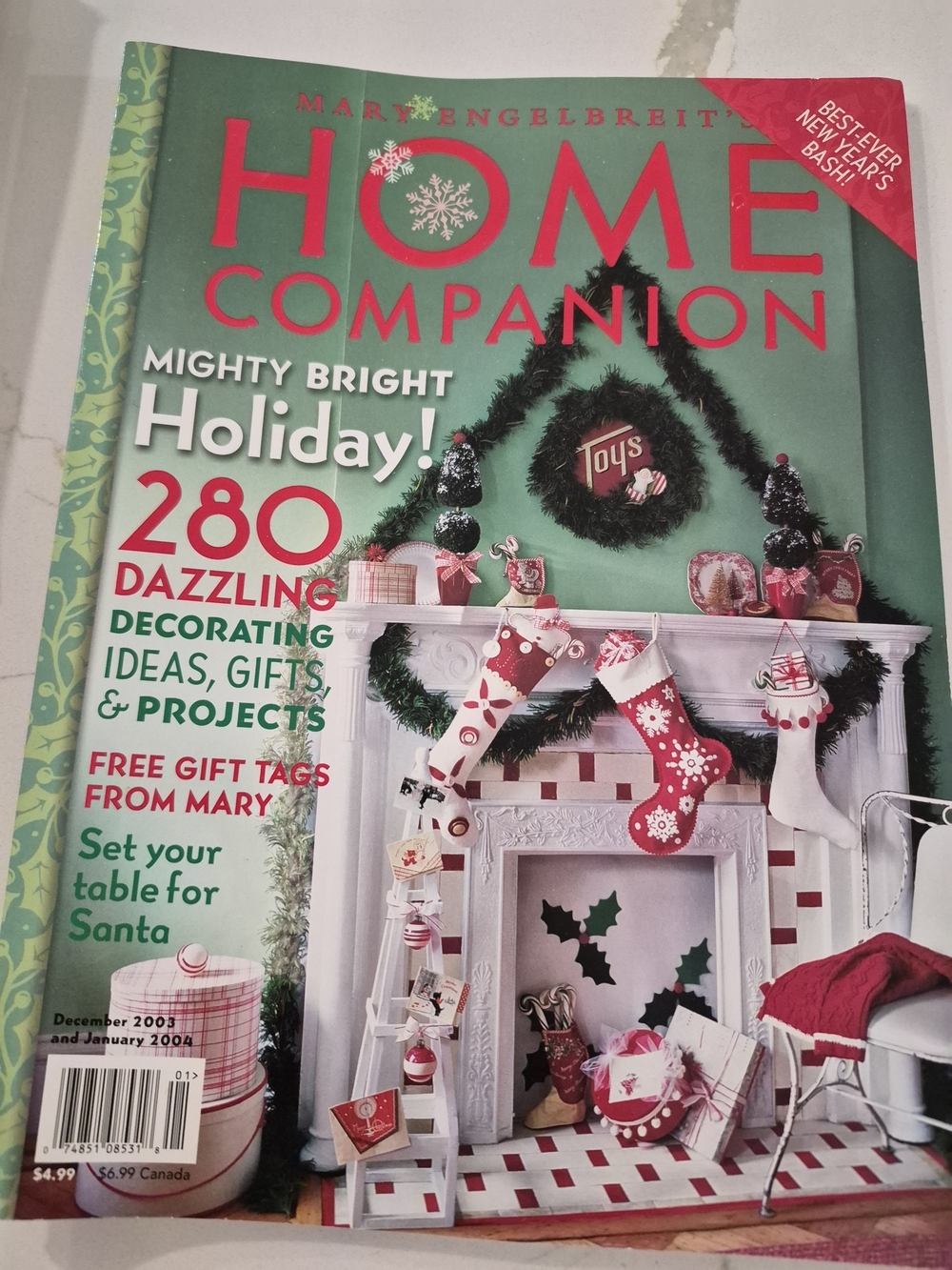 Mary Engelbreit's Home Companion. December 2003